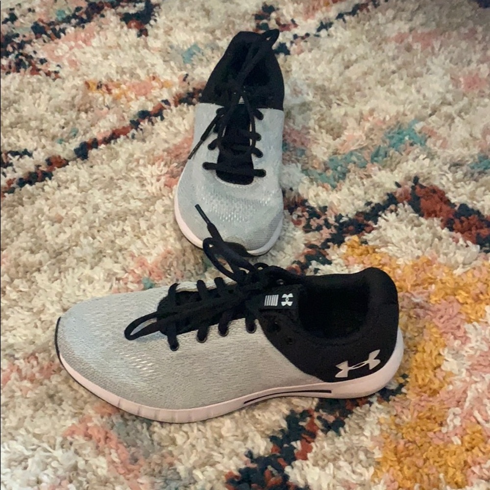 Under Armour Tennis Shoes
